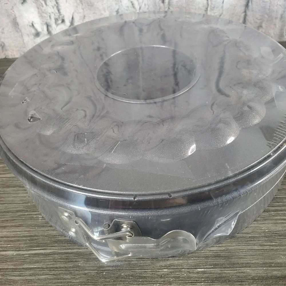 The Unbranded Brand new plastic